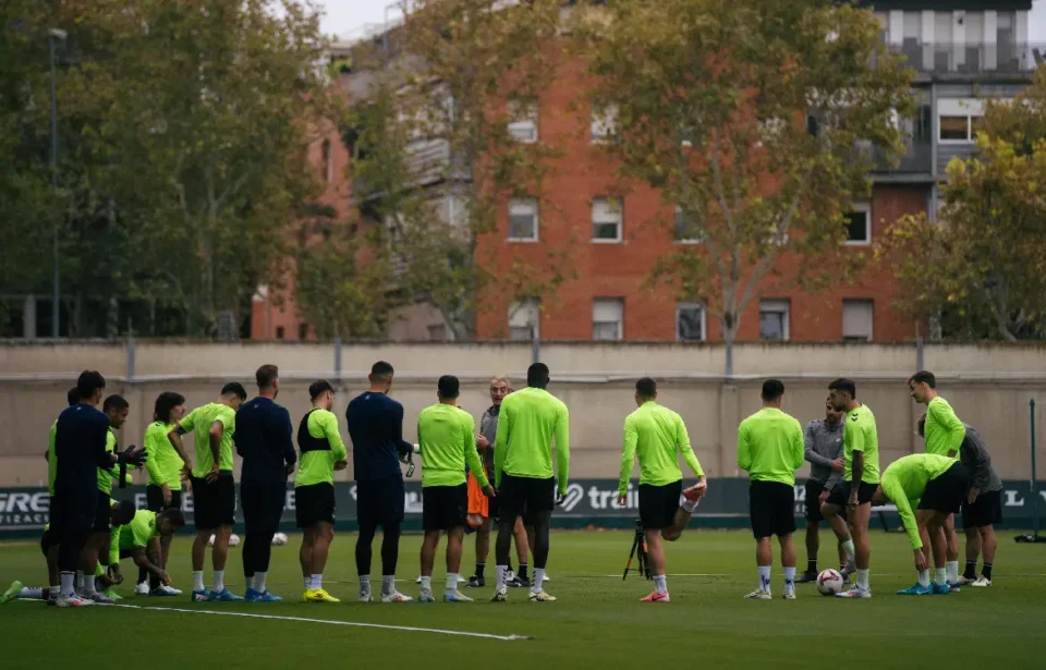 El Real Betis se enfrenta a un exigente calendario a la vuelta del parón de selecciones.