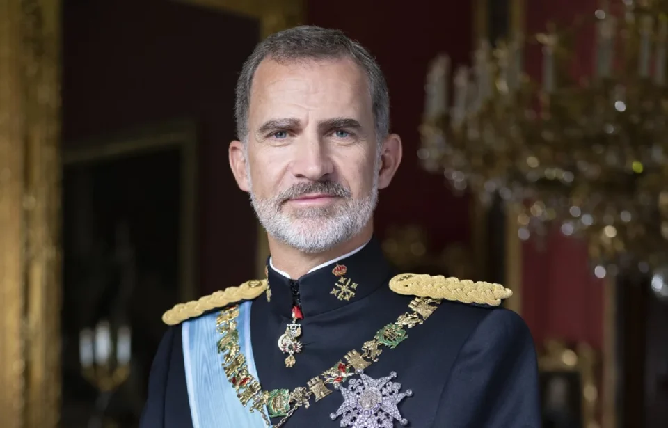 Rey recibe Premio Torre del Oro