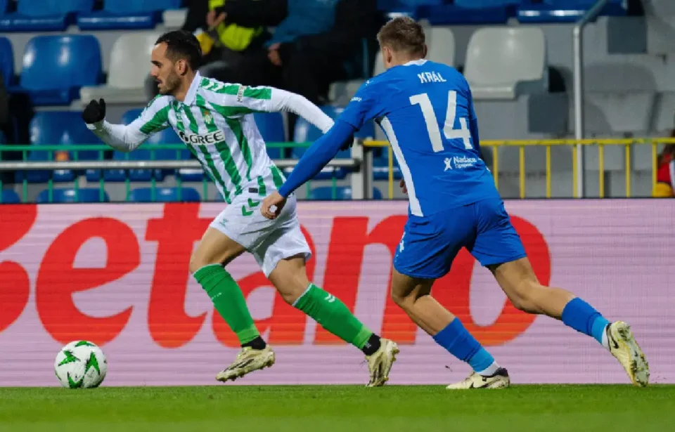 Crónica _ Mlada Boleslav 2–1 Betis_ Nuevo desastre en Europa.