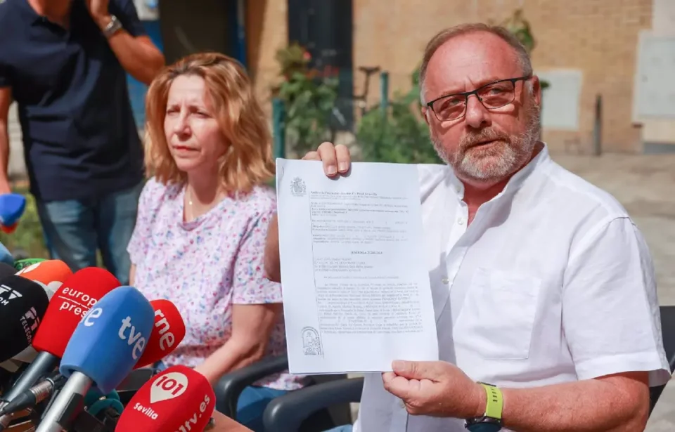 Padre Marta acusa Audiencia no aclarar sentencia Cuco