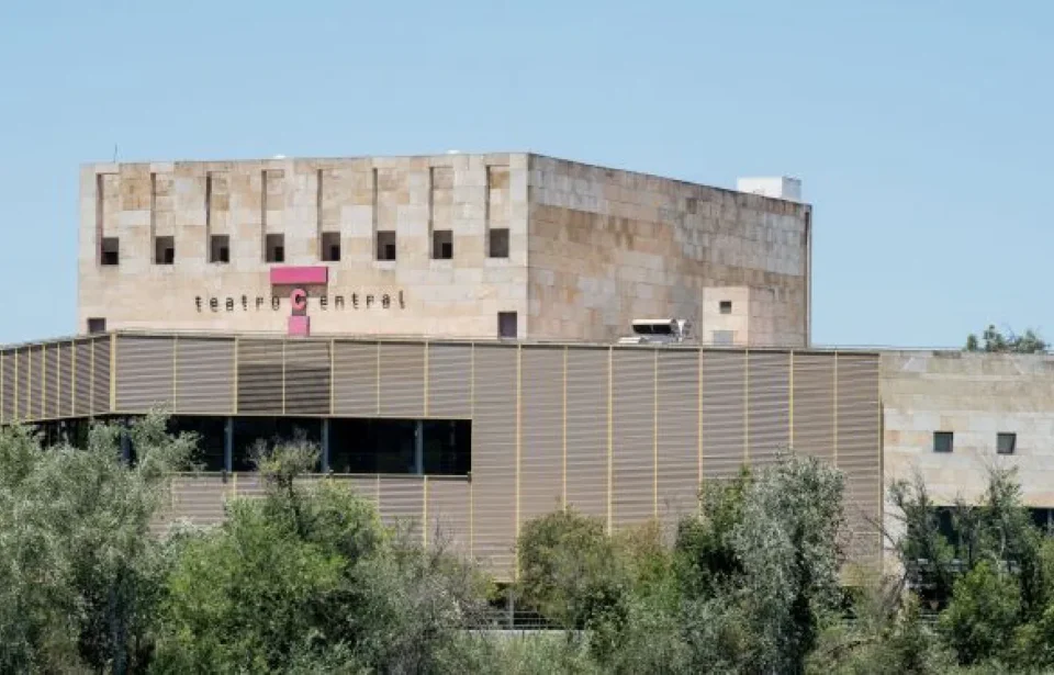 Danza mesa Teatro