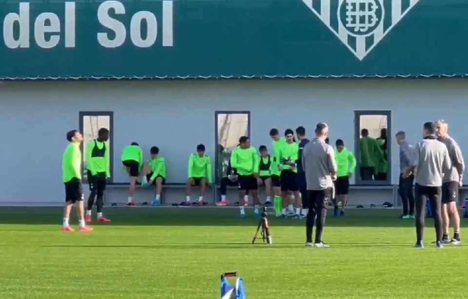 Regreso de dos jugadores importantes a los entrenamientos del Real Betis